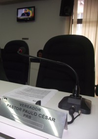 cadeira paulo cesar vazia